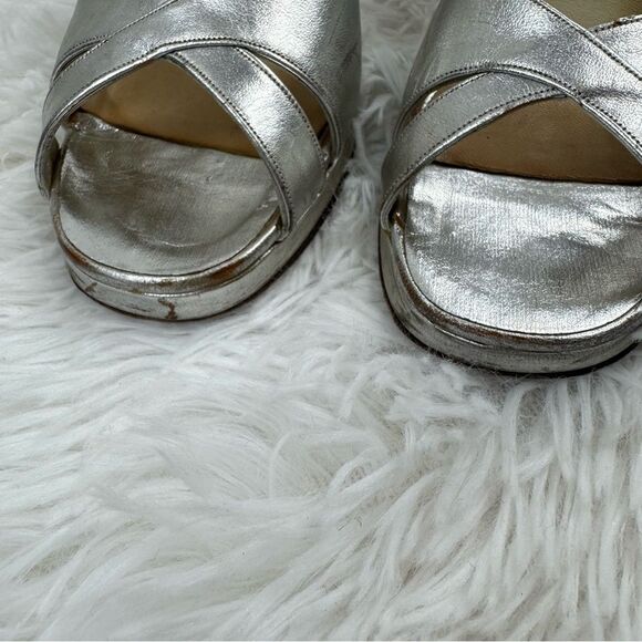 Roger Vivier Metallic Peep Toe Slingback Block Heel Sandals - Picture 3 of 13